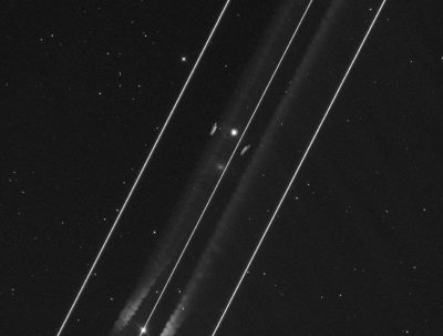 Průlet letadla před galaxií přelet letadla NGC3486. Foto: Daniel Beneš/FÚ V Opavě.