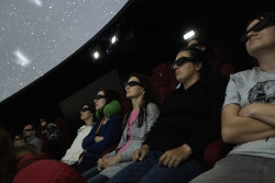 3D představení v Unisféře