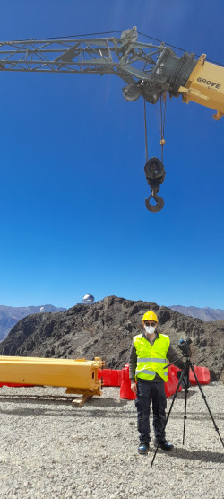 Fotografování teleskopu Vera C. Rubin na Cerro Pachón. Foto: Leonor Opazo. Fotografování teleskopu Vera C. Rubin na Cerro Pachón. Foto: Leonor Opazo.