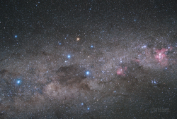 Jižní kříž zachycený mobilem Samsung Galaxy. Foto: Petr Horálek. Jižní kříž zachycený mobilem Samsung Galaxy. Foto: Petr Horálek.