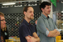 Z vernisáže výstavy "Relativita času". Foto: Simona Beerová. Z vernisáže výstavy "Relativita času". Foto: Simona Beerová.