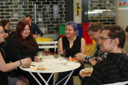 Z vernisáže výstavy "Relativita času". Foto: Simona Beerová. Z vernisáže výstavy "Relativita času". Foto: Simona Beerová.