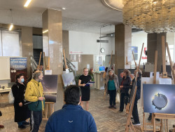 Z vernisáže výstavy "Třicetrkát v NASA". Foto: Europe Direct Pardubice. Z vernisáže výstavy "Třicetrkát v NASA". Foto: Europe Direct Pardubice.