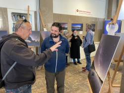 Z vernisáže výstavy "Třicetrkát v NASA". Foto: Europe Direct Pardubice. Z vernisáže výstavy "Třicetrkát v NASA". Foto: Europe Direct Pardubice.