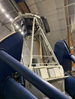 Z fotografování instrumentů observatoře Cerro Tololo. Foto: Juan Seguel. Z fotografování instrumentů observatoře Cerro Tololo. Foto: Juan Seguel.