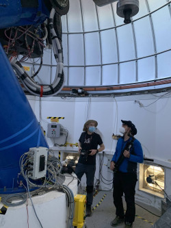 Z fotografování instrumentů observatoře Cerro Tololo. Foto: Juan Seguel. Z fotografování instrumentů observatoře Cerro Tololo. Foto: Juan Seguel.