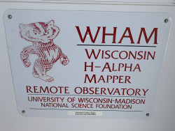 Z fotografování instrumentů observatoře Cerro Tololo. Foto: Juan Seguel. Z fotografování instrumentů observatoře Cerro Tololo. Foto: Juan Seguel.