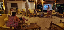 Petr Horálek přednáší na Soneva Fushi. Foto: Fyzikální ústav v Opavě.