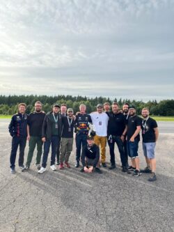 Z natáčení o Formuli 1 pro Red Bull. Foto: Ondřej Smékal/MMT FÚ v Opavě. Z natáčení o Formuli 1 pro Red Bull. Foto: Ondřej Smékal/MMT FÚ v Opavě.
