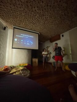 Popularizace astronomie formou přednášek a pozorování oblohy na ostrovech v Indickém oceánu. Foto: Soneva. Popularizace astronomie formou přednášek a pozorování oblohy na ostrovech v Indickém oceánu. Foto: Soneva.