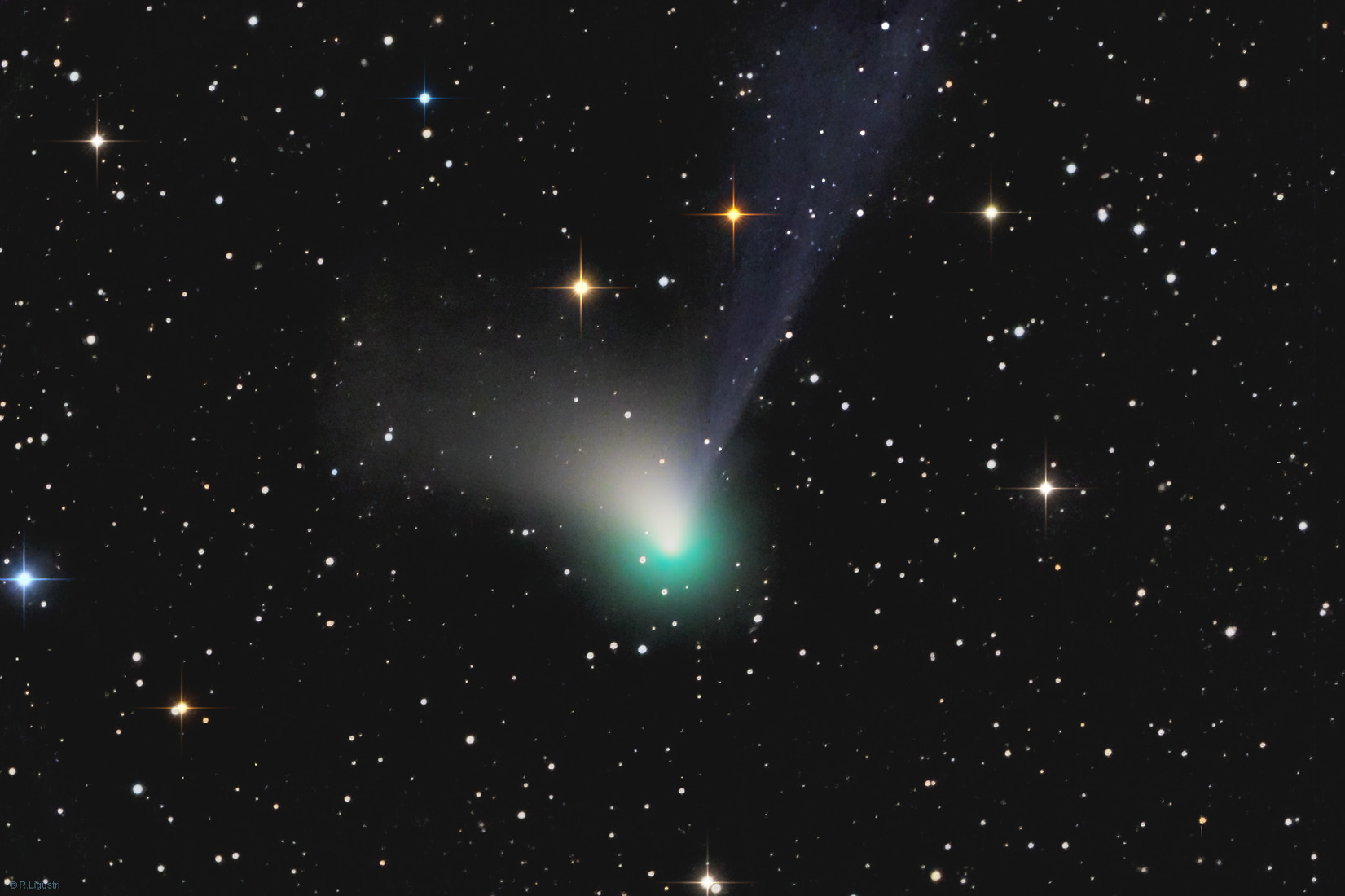 Kometa C/2022 E3 ZTF z 15. prosince 2022. Foto: Rolando Ligustri.