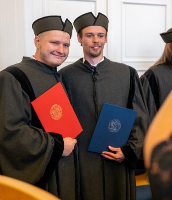 Mgr. Jonáš Jirovský (vlevo). Foto: Archiv studenta.