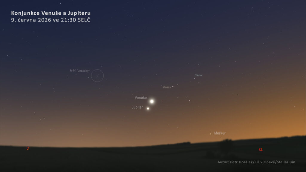 Konjunkce Venuše a Jupiteru 9. června 2026 doplní Merkur, Castor, Pollux a také hvězdokupa M44 (Jesličky). Zdroj: Petr Horálek/FÚ v Opavě/Stellarium.