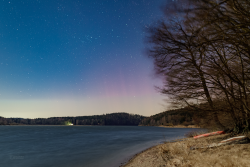 Polární záře 14. března 2022 nad Sečskou přehradou. Foto: Petr Horálek/FÚ v Opavě. Polární záře 14. března 2022 nad Sečskou přehradou. Foto: Petr Horálek/FÚ v Opavě.