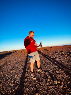 Z expedice na Kanárské ostrovy (nejen) za zatměním Měsíce 16. května 2022. Foto: Tým dobré vědět/FÚ v Opavě. Z expedice na Kanárské ostrovy (nejen) za zatměním Měsíce 16. května 2022. Foto: Tým dobré vědět/FÚ v Opavě.