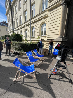 Zatmění Slunce 25. října 2022 přes dalekohled. Foto: Debora Lančová/FÚ v Opavě.