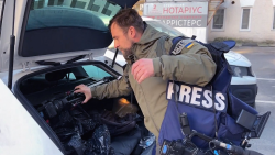 Z dokumentu Váleční reportéři. Zdroj: Česká Televize. Z dokumentu Váleční reportéři. Zdroj: Česká Televize.